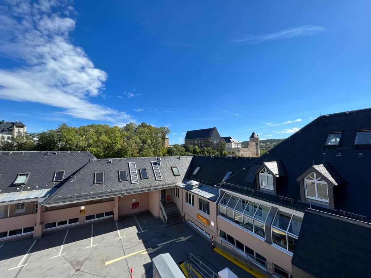 Attraktives Appartement Im Stadtzentrum Plauen Balkon Lift エクステリア 写真